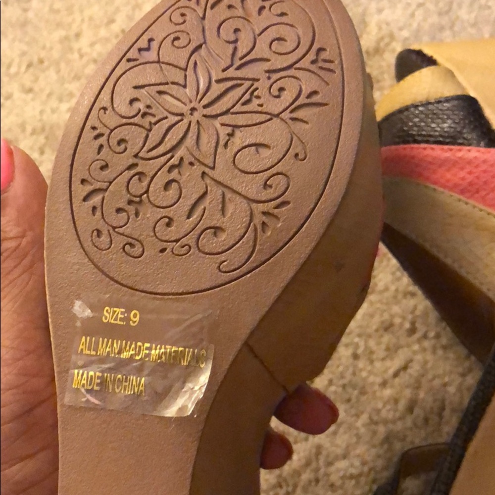 Wedges - Picture 5 of 5